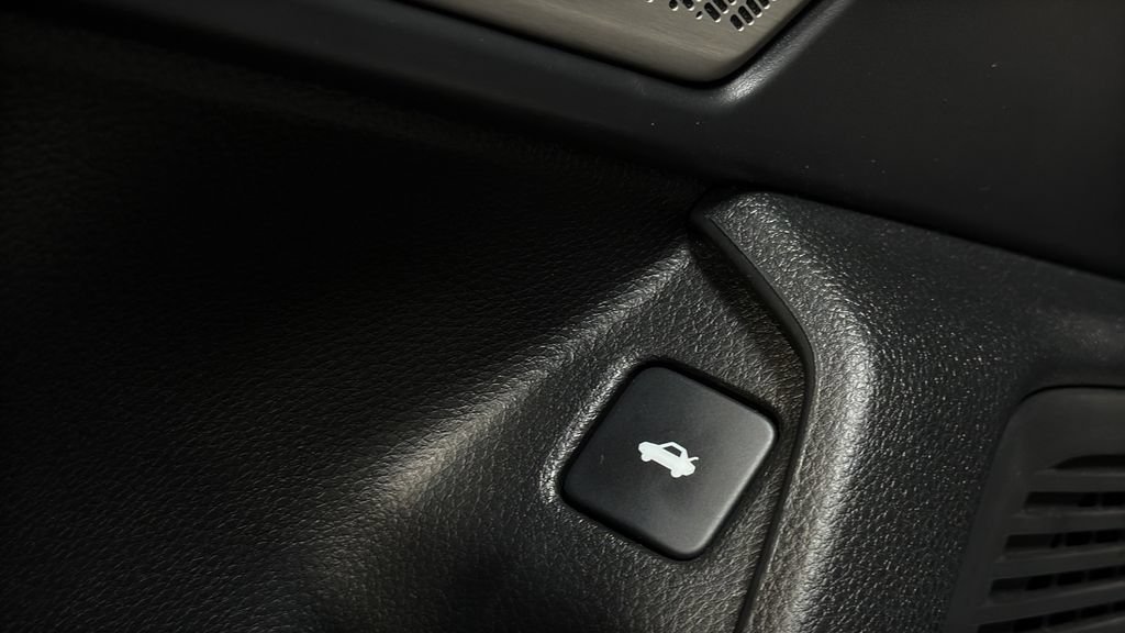 Used 2025 Acura TLX w/ A-SPEC Package AWD/4WD image 23