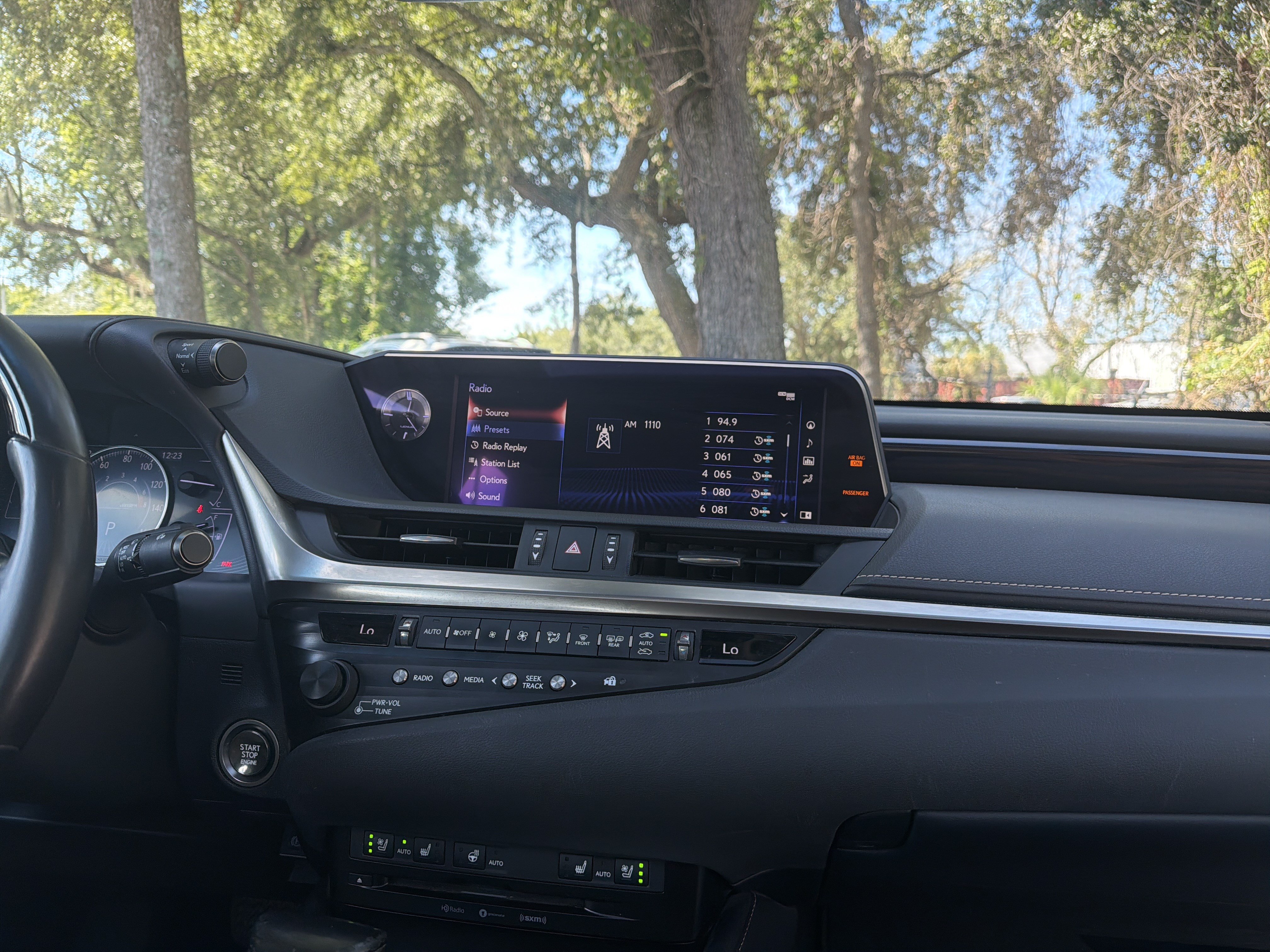 Used 2019 Lexus ES 350 w/ Premium Package FWD image 43