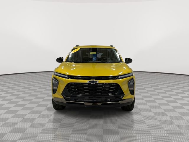 Certified 2025 Chevrolet Trax ACTIV w/ Driver Confidence Package image 3