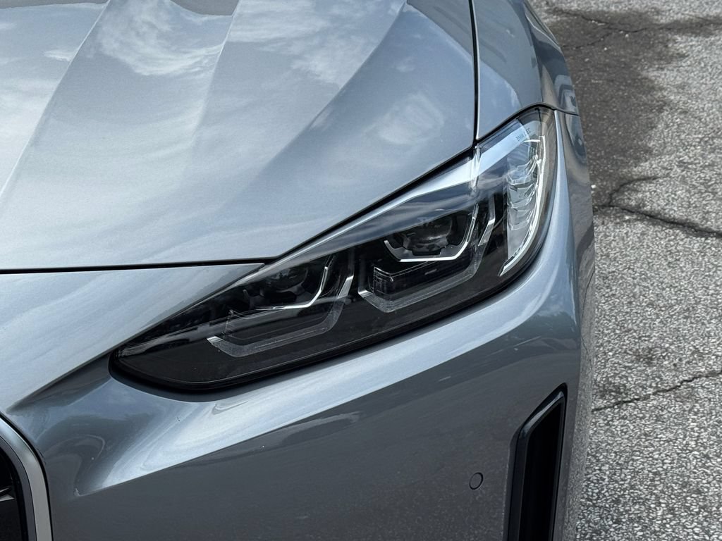 Used 2023 BMW i4 eDrive35 w/ Premium Package RWD image 4
