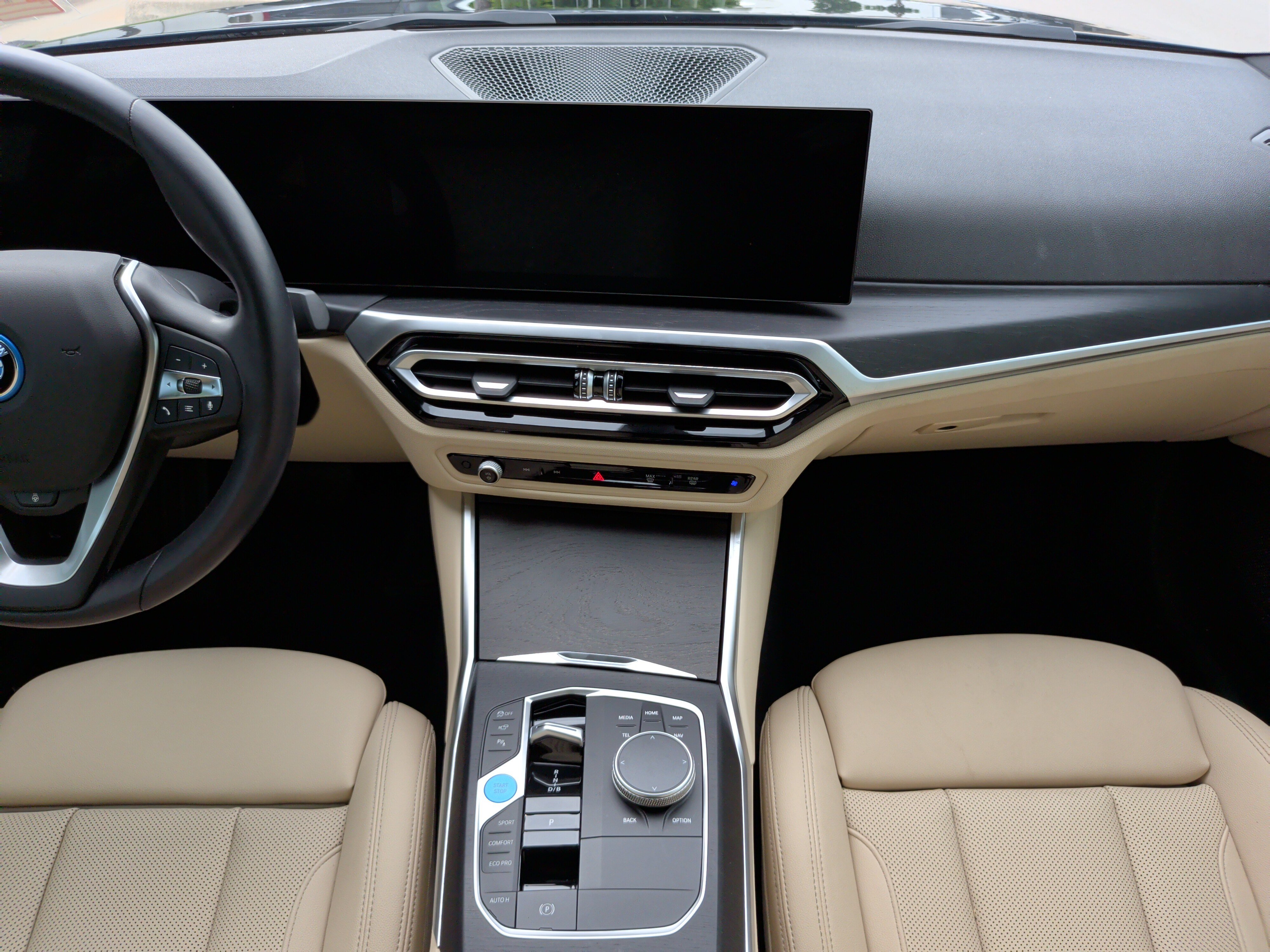 Certified 2023 BMW i4 eDrive35 w/ Premium Package RWD image 34