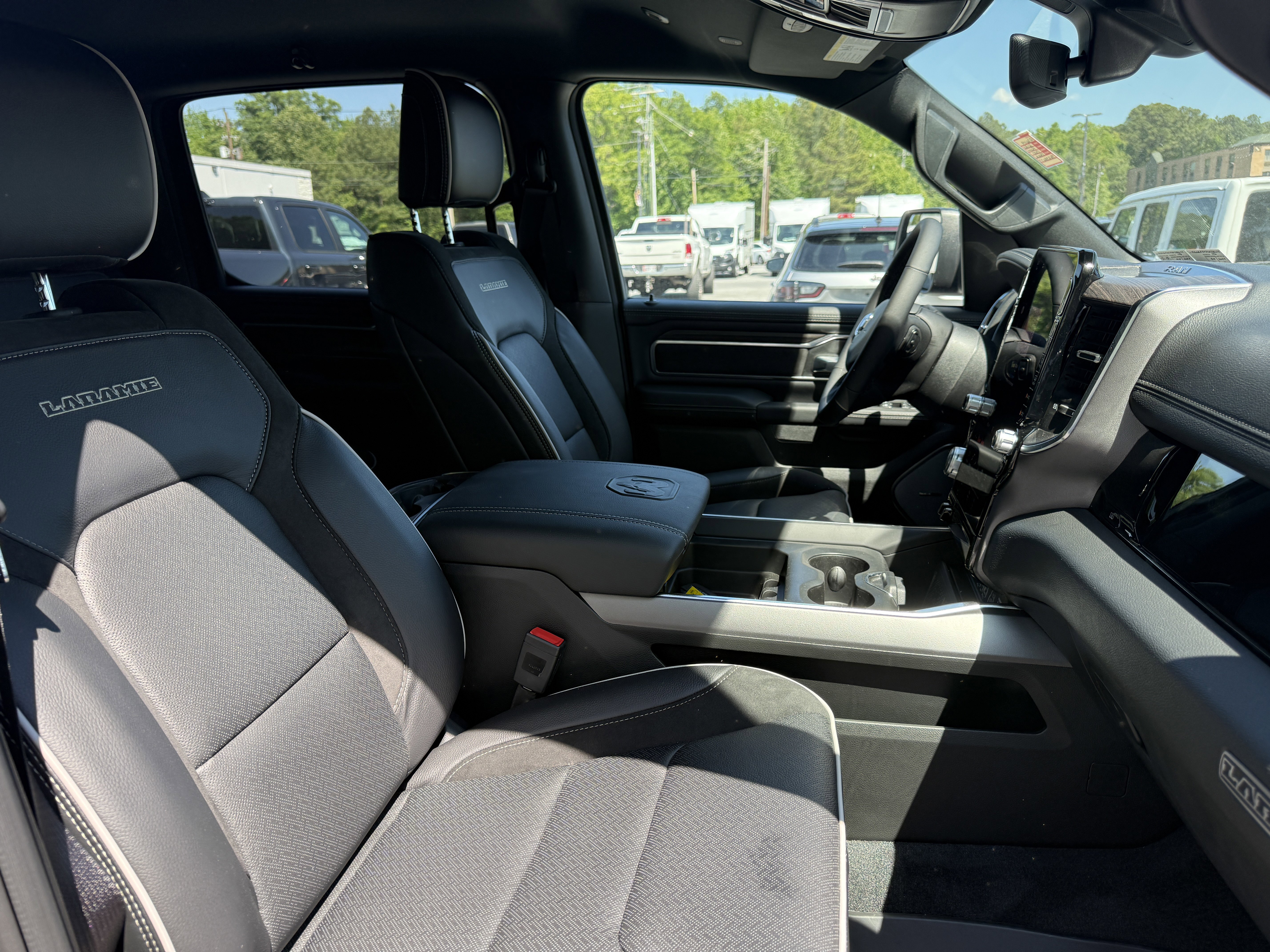 New 2026 RAM 1500 Laramie w/ Night Edition AWD/4WD image 14