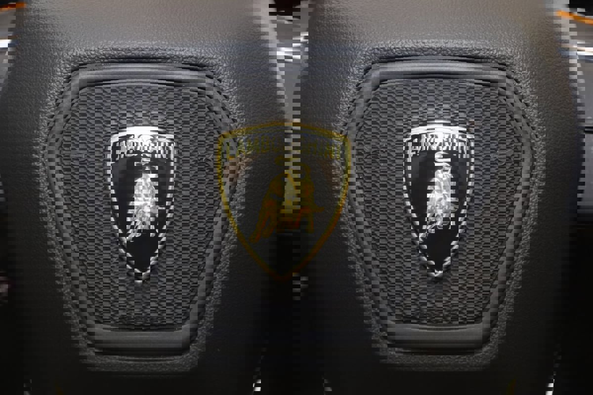 Used 2021 Lamborghini Urus image 58