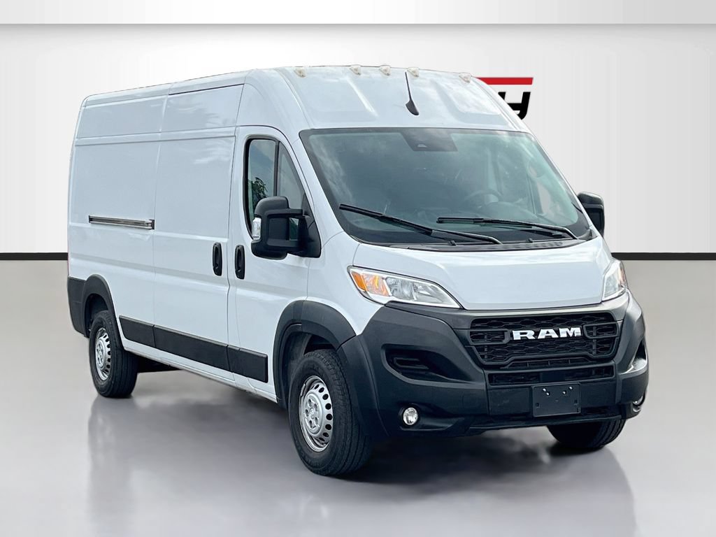 Used 2025 RAM ProMaster 2500 w/ Convenience Group FWD image 1