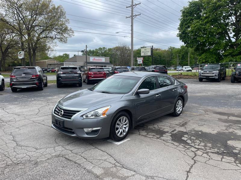 Used 2015 Nissan Altima 2.5 S w/ Power Driver Seat Package FWD image 1