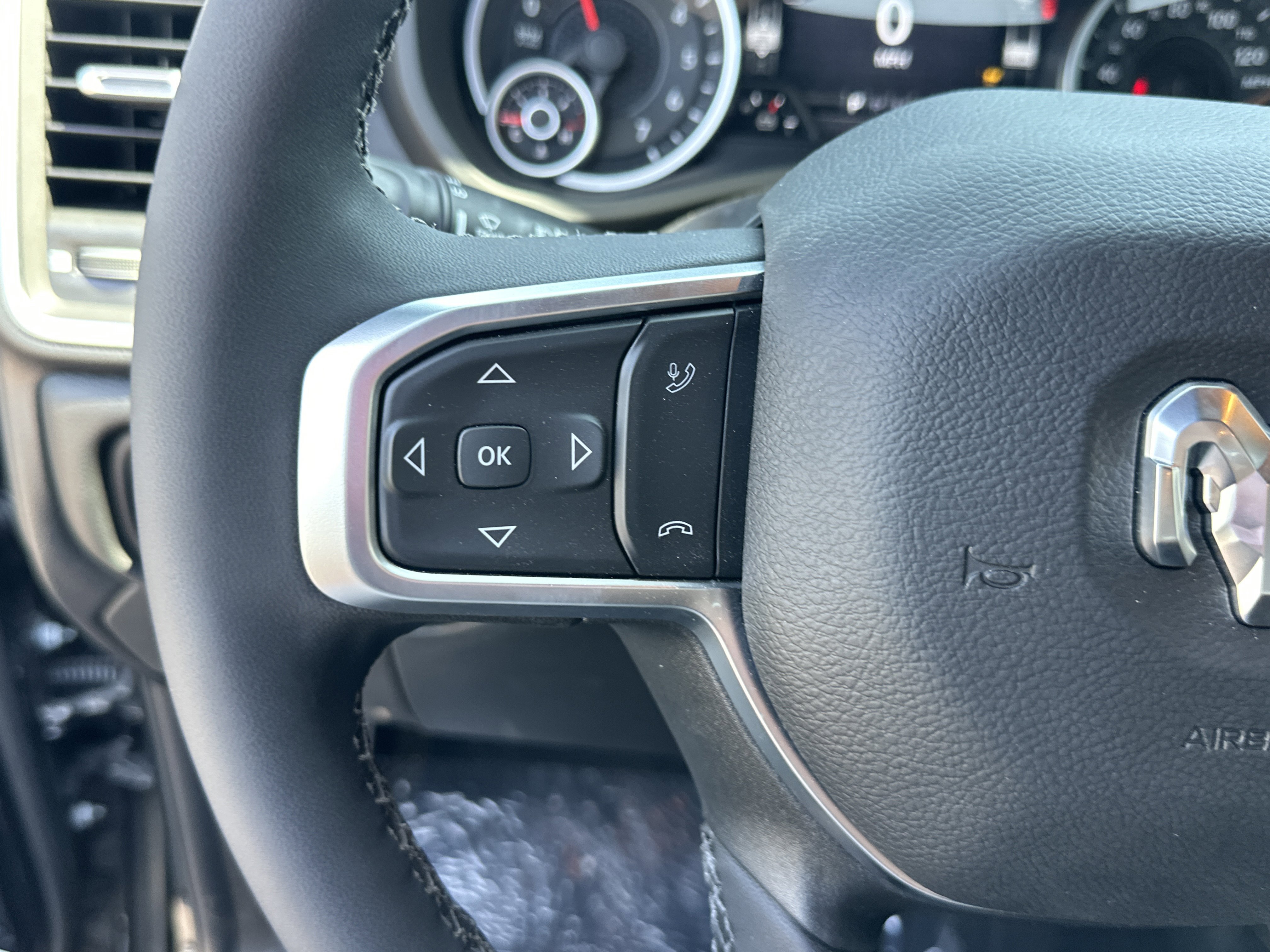 New 2026 RAM 2500 Big Horn AWD/4WD image 10