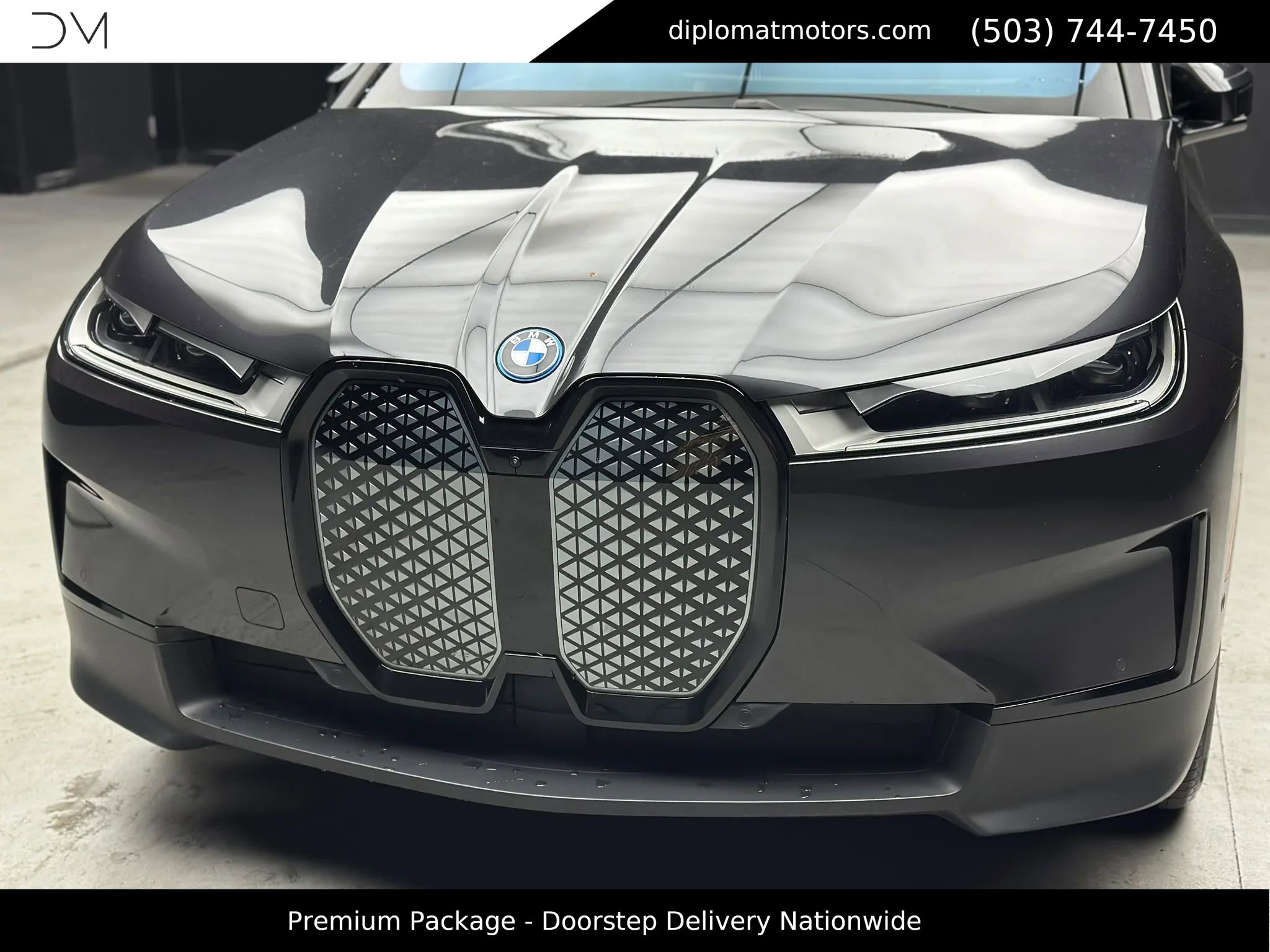 Used 2023 BMW iX xDrive50 w/ Premium Package image 14