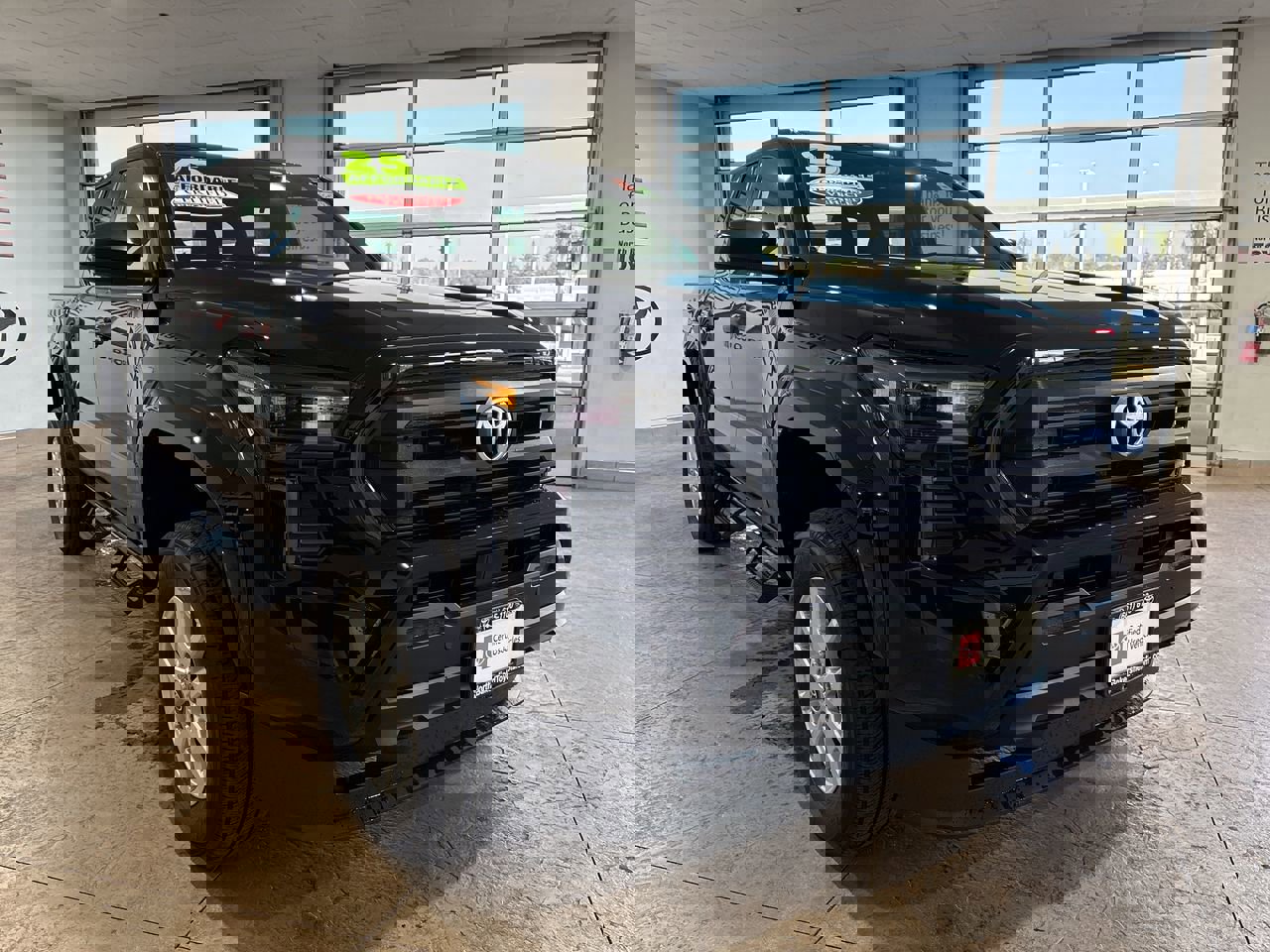 Certified 2025 Toyota Tacoma SR image 4