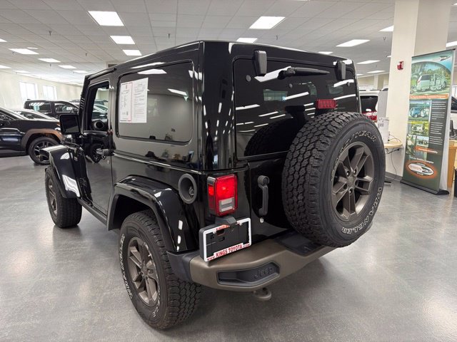 Used 2016 Jeep Wrangler Sahara AWD/4WD image 5