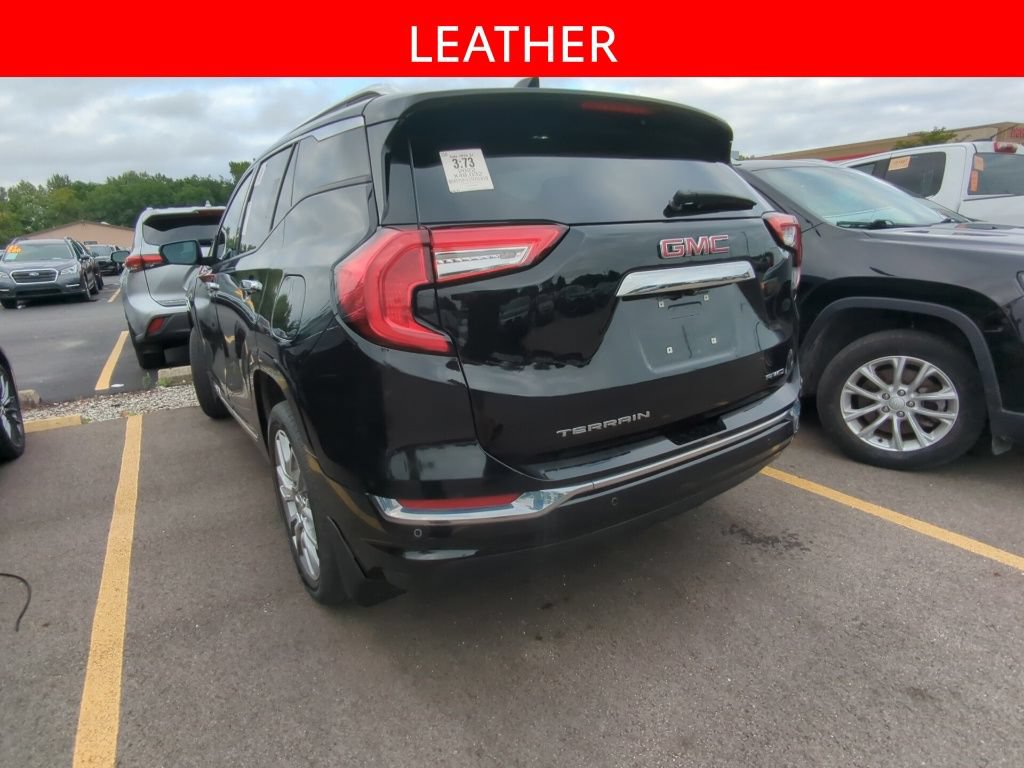 Used 2022 GMC Terrain Denali w/ LPO, Floor Liner Package AWD/4WD image 4