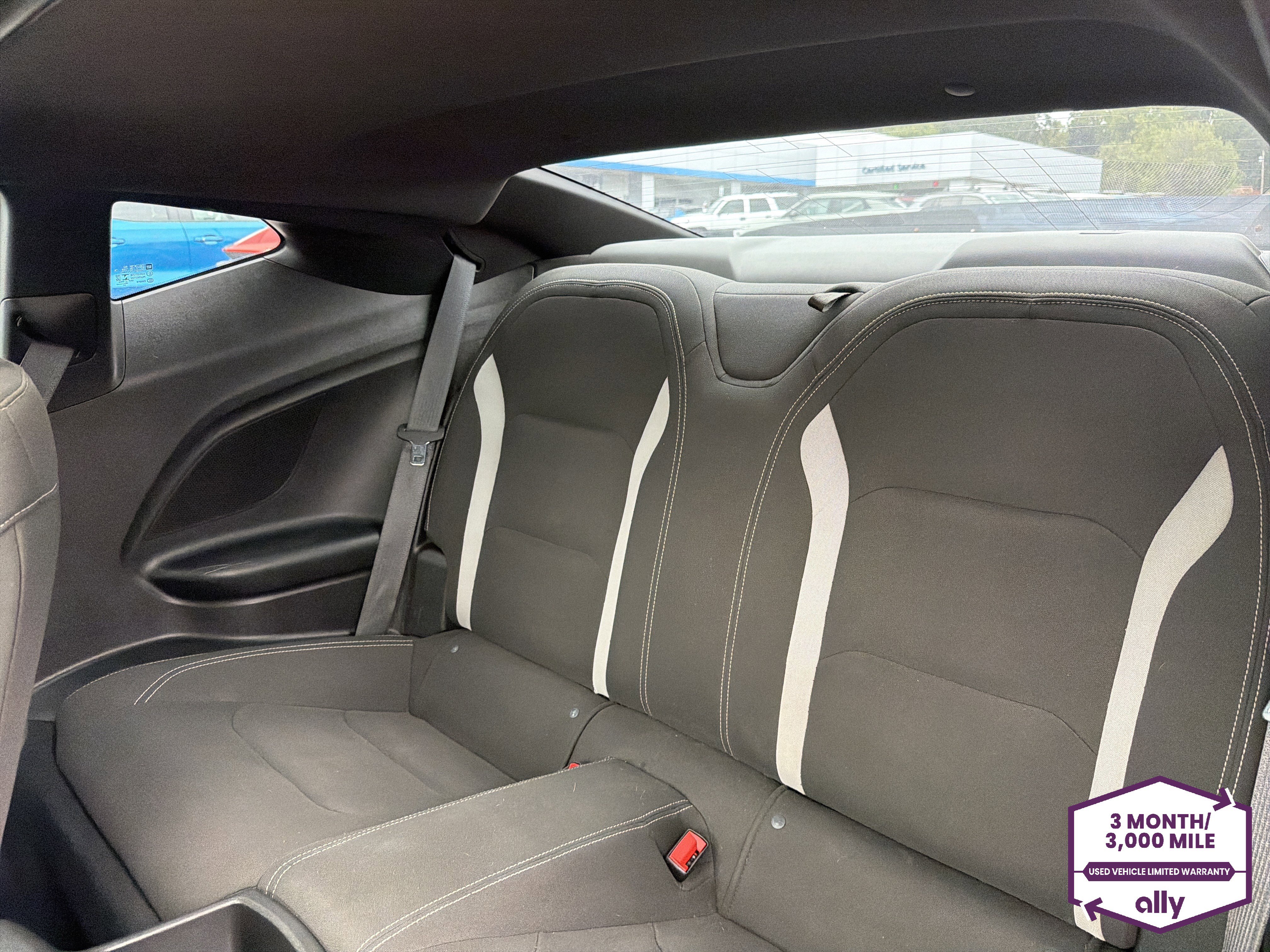 Used 2021 Chevrolet Camaro LT w/ Technology Package RWD image 12