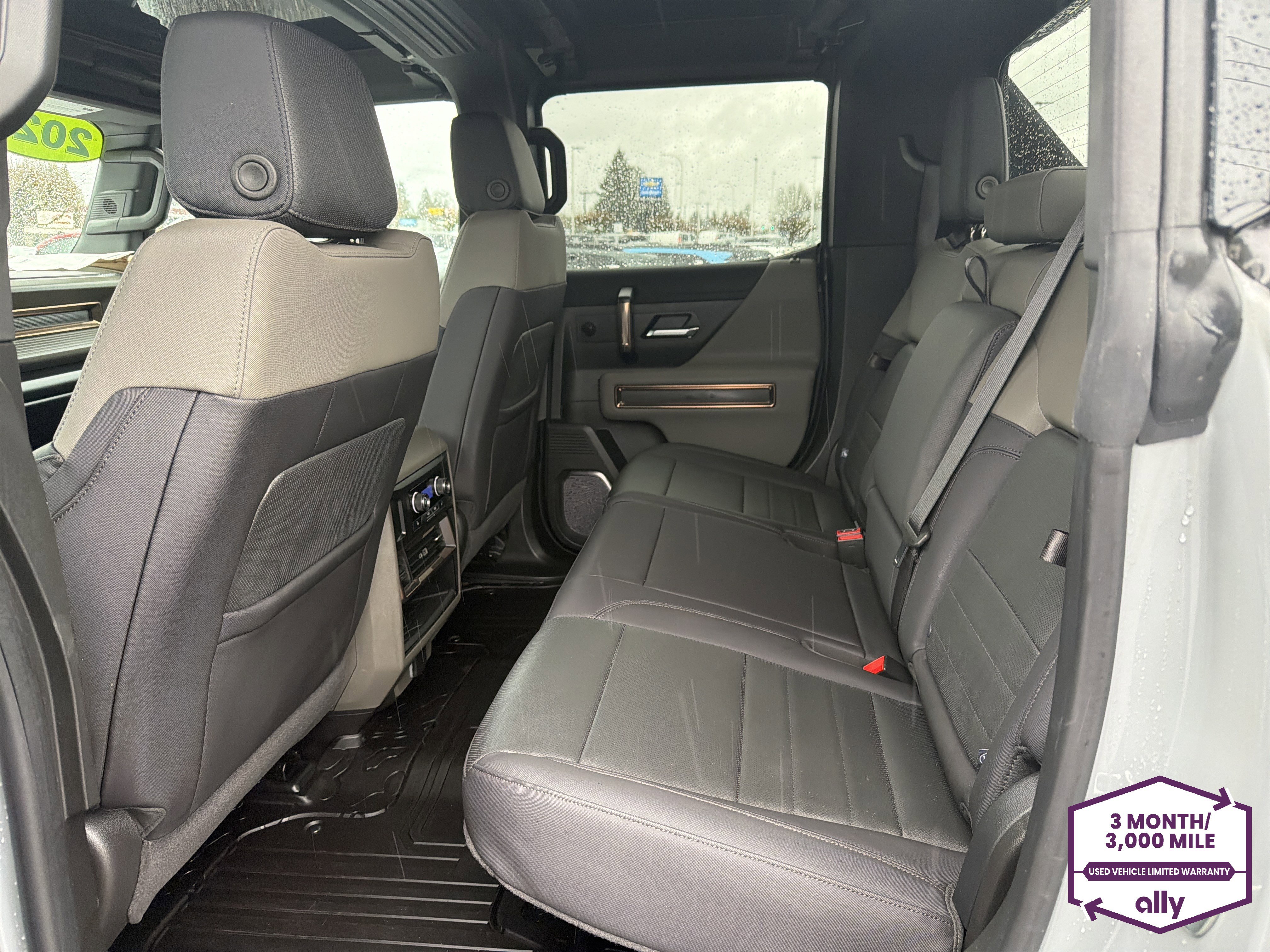 Used 2025 GMC Hummer EV 3X AWD/4WD image 11