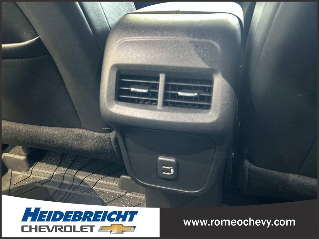 Certified 2024 Chevrolet Equinox RS w/ LPO, Floor Liner Package FWD image 17