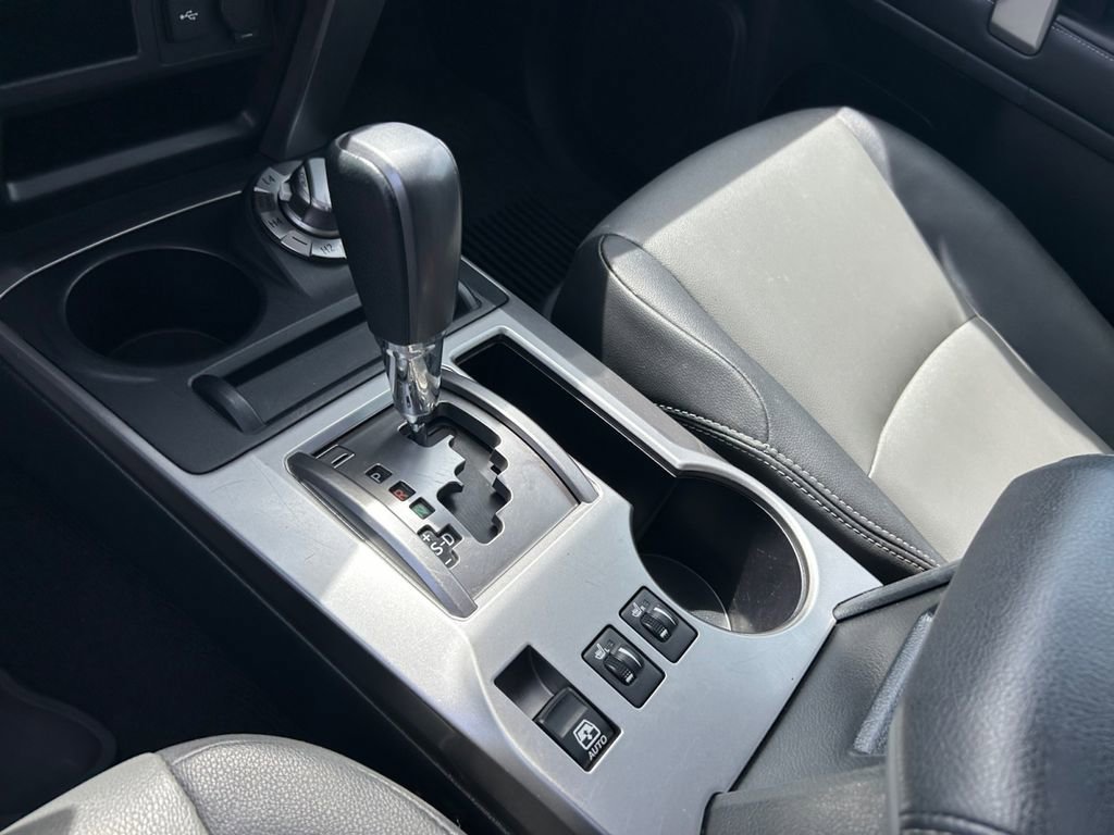 Used 2024 Toyota 4Runner SR5 Premium w/ Moonroof Package AWD/4WD image 19