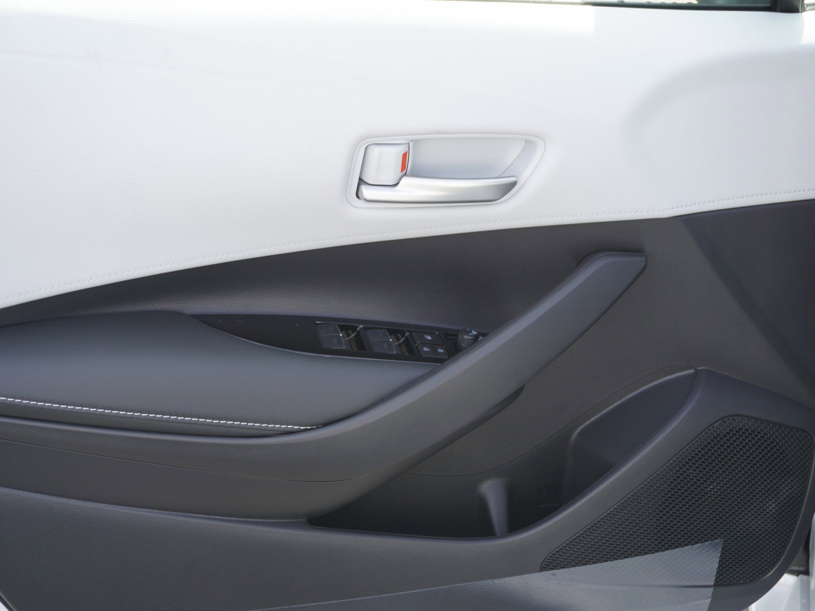 New 2026 Toyota Corolla SE image 17