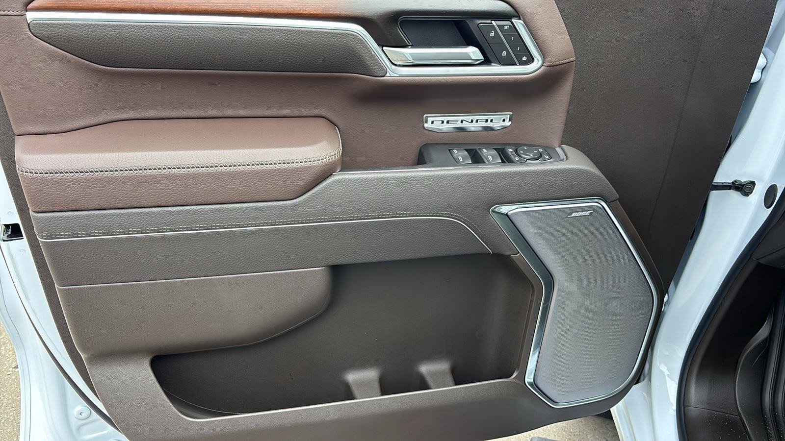 New 2026 GMC Sierra 1500 Denali AWD/4WD image 16