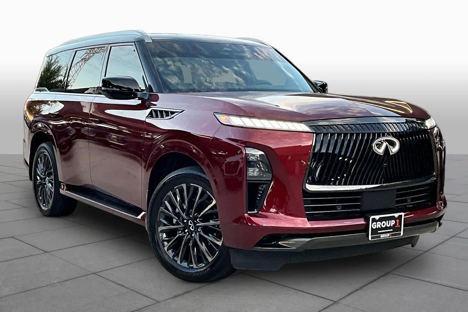 Used 2025 INFINITI QX80 Autograph w/ Autograph Exterior Package AWD/4WD image 3