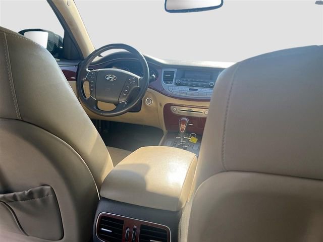 Used 2014 Hyundai Genesis 3.8 RWD image 22