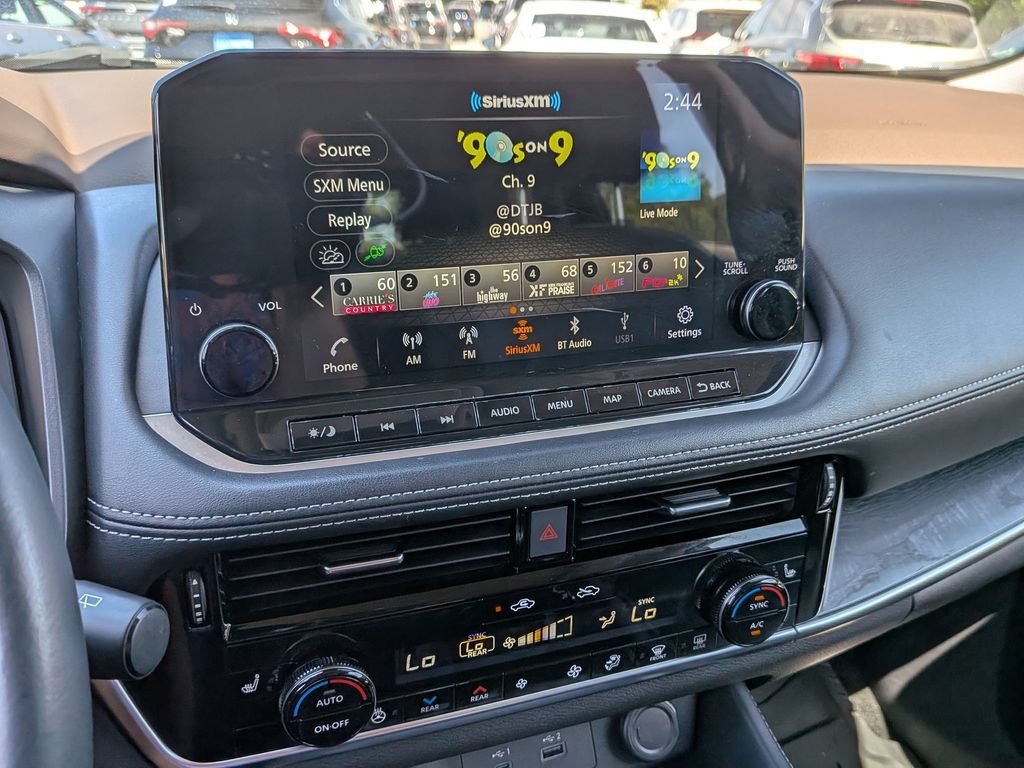 Used 2021 Nissan Rogue Platinum FWD image 24