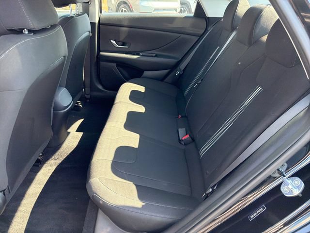 Used 2023 Hyundai Elantra SEL FWD image 24