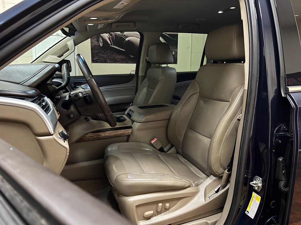 Used 2019 GMC Yukon SLT w/ Premium Edition RWD image 15