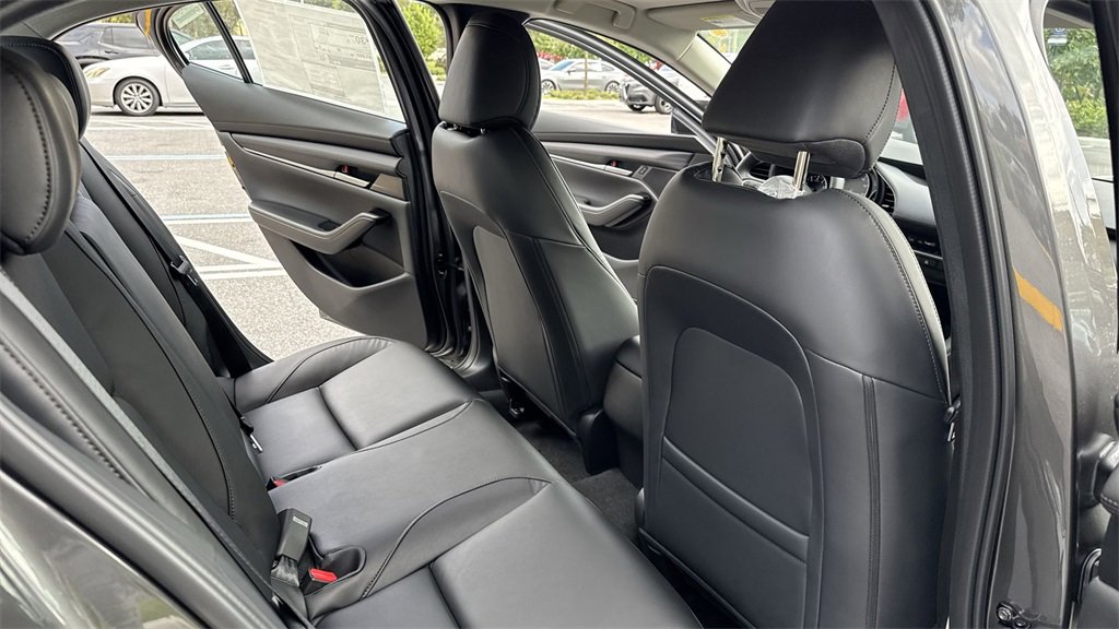 New 2026 MAZDA MAZDA3 2.5 S Sedan w/ Preferred Pkg image 34