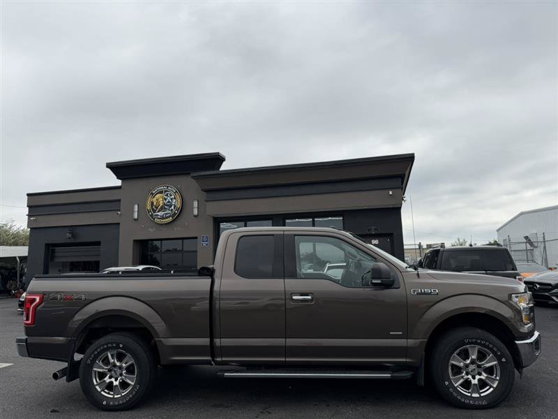 Used 2016 Ford F150 XLT w/ Equipment Group 301A Mid AWD/4WD image 3