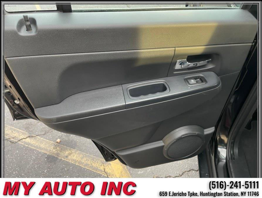 Used 2012 Jeep Liberty Sport image 30