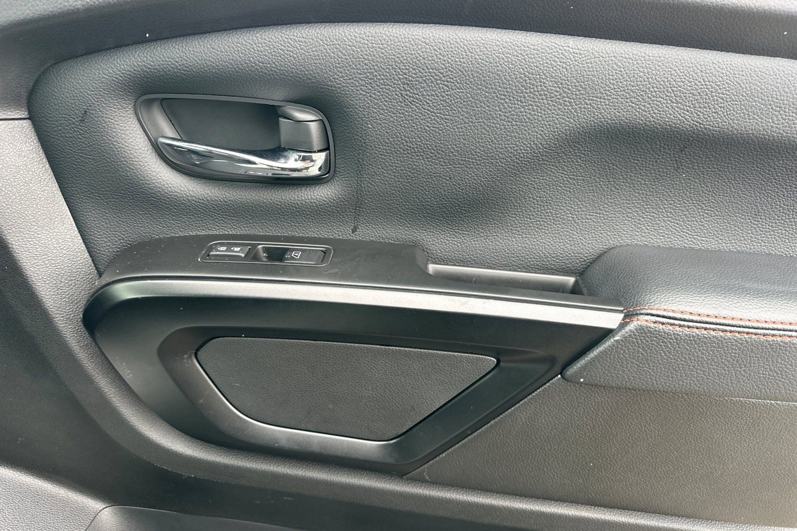 Certified 2024 Nissan Titan PRO-4X w/ Off Road Protection Package image 21