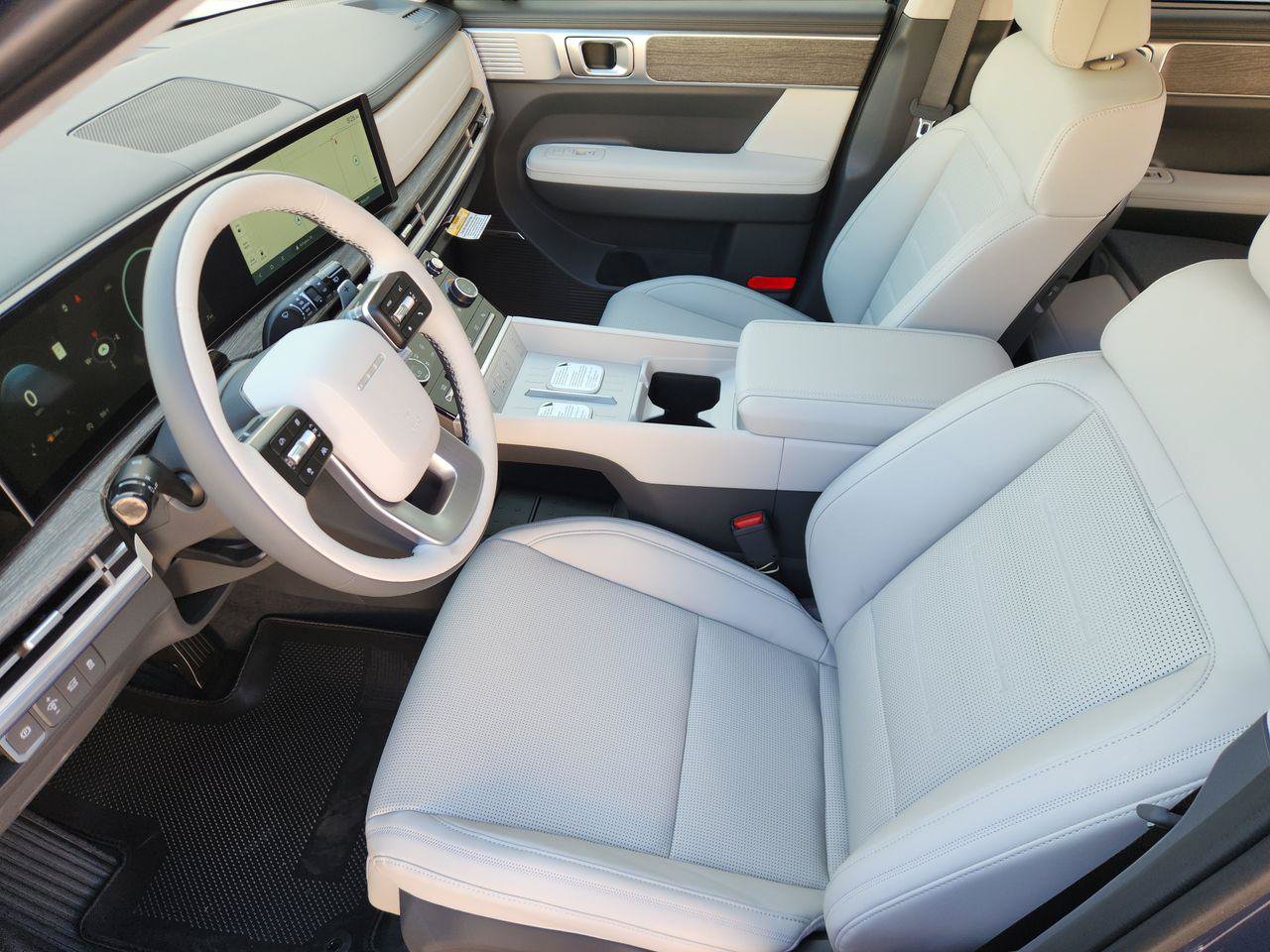 New 2027 Hyundai Santa Fe Calligraphy FWD image 9