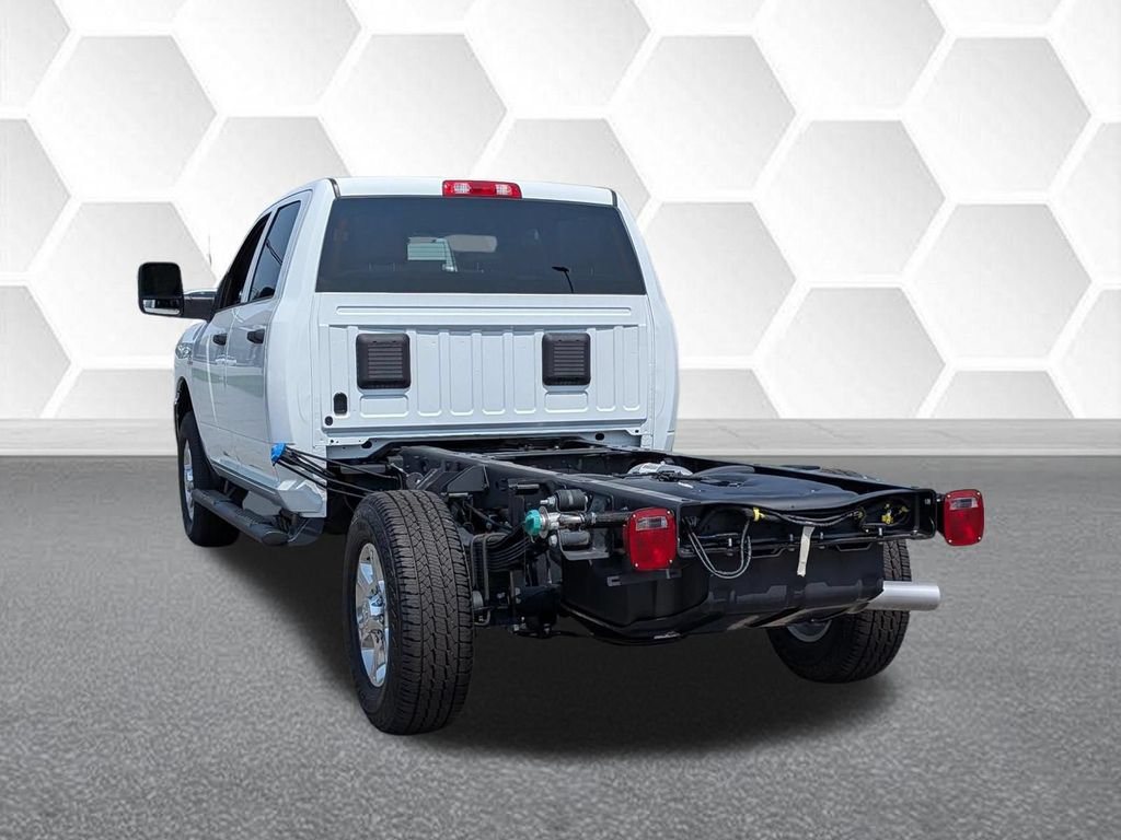 New 2026 RAM 3500 Tradesman w/ Chrome Appearance Group A AWD/4WD image 5