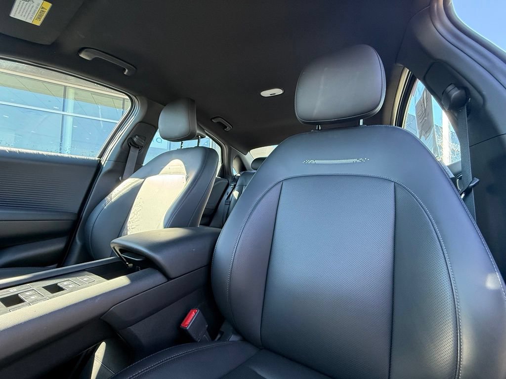Certified 2025 Hyundai Ioniq 6 SEL AWD/4WD image 13