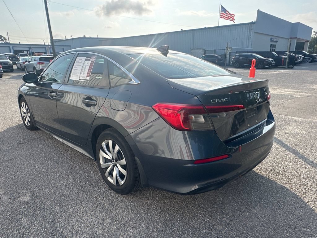 Used 2022 Honda Civic LX image 6