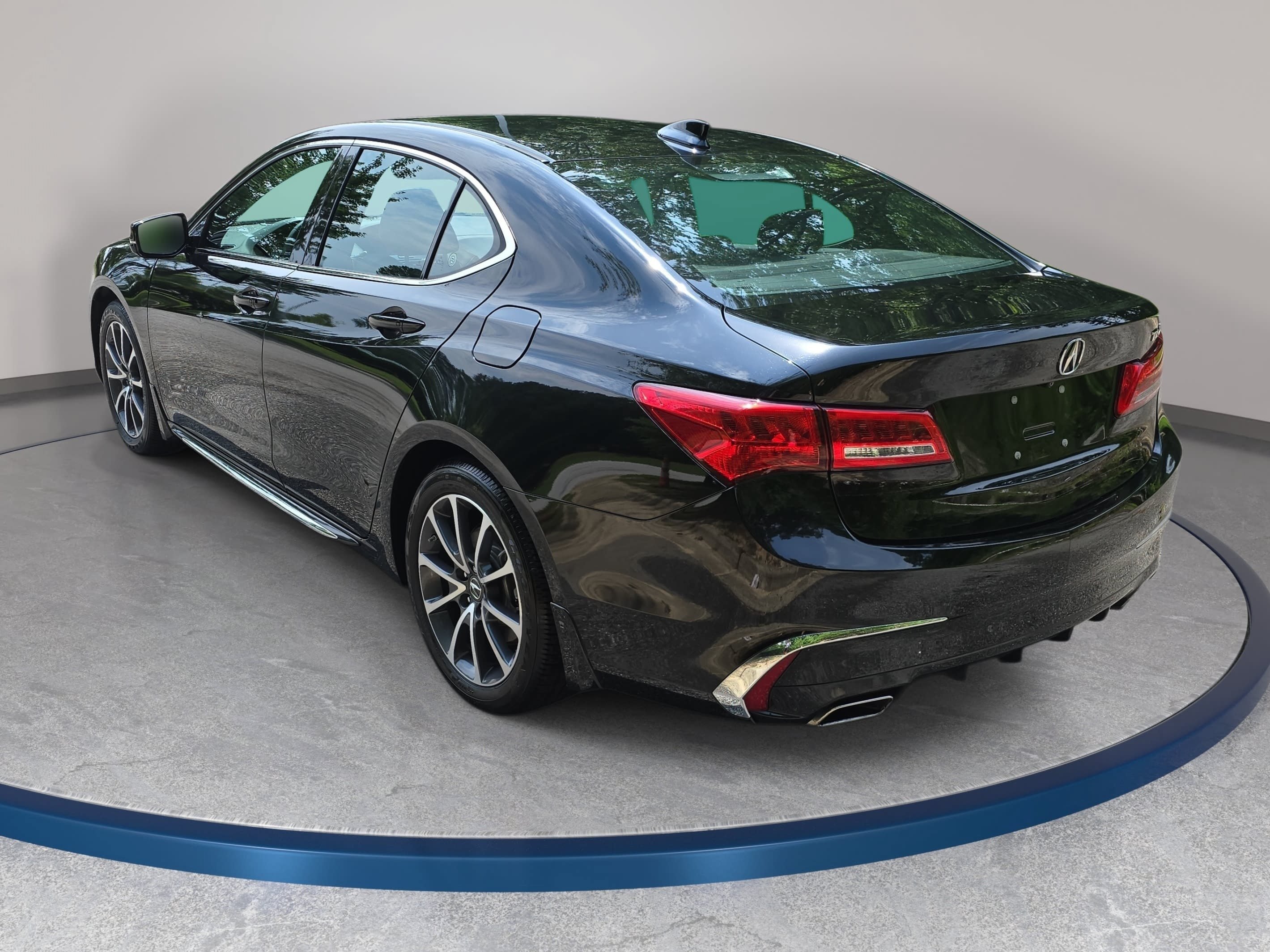 Used 2018 Acura TLX w/ Technology Package FWD image 7