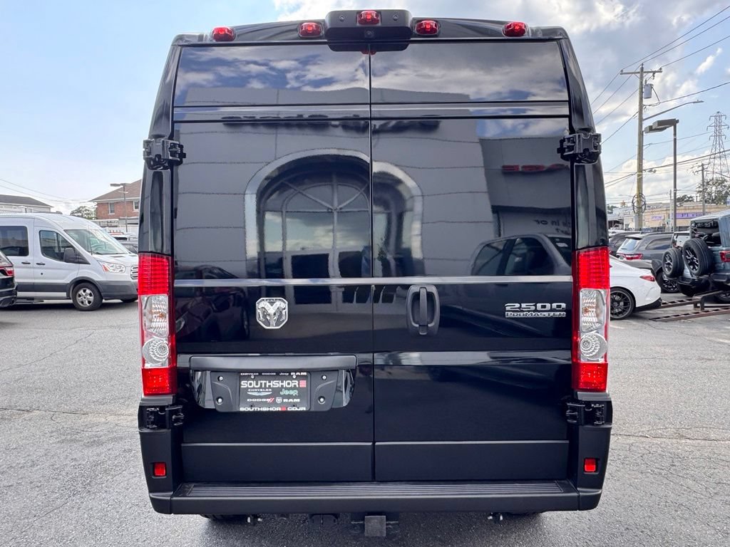 New 2026 RAM ProMaster 2500 FWD image 6