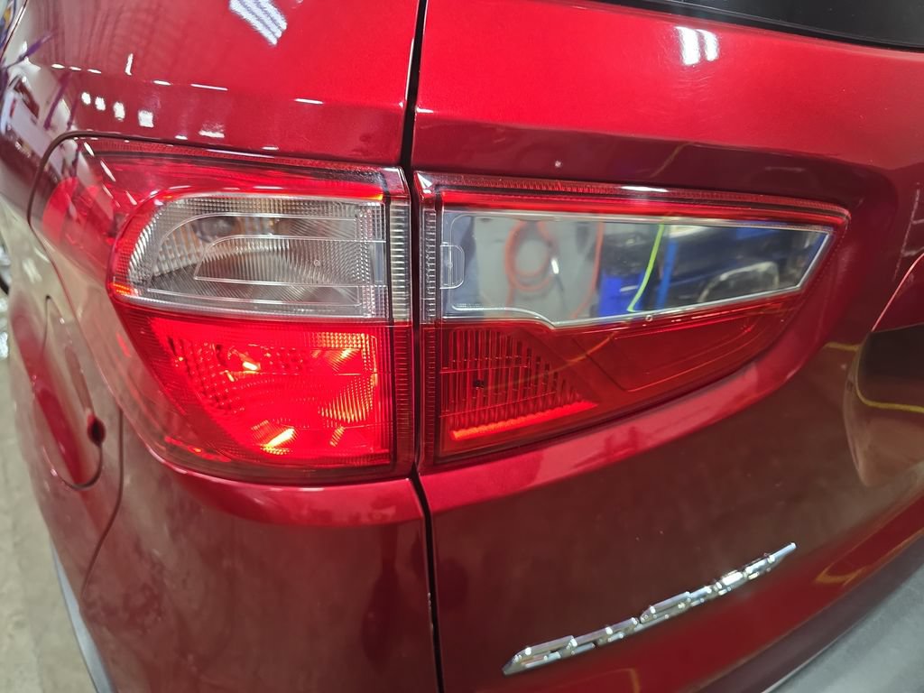 Used 2018 Ford EcoSport SE w/ SE Convenience Package AWD/4WD image 35