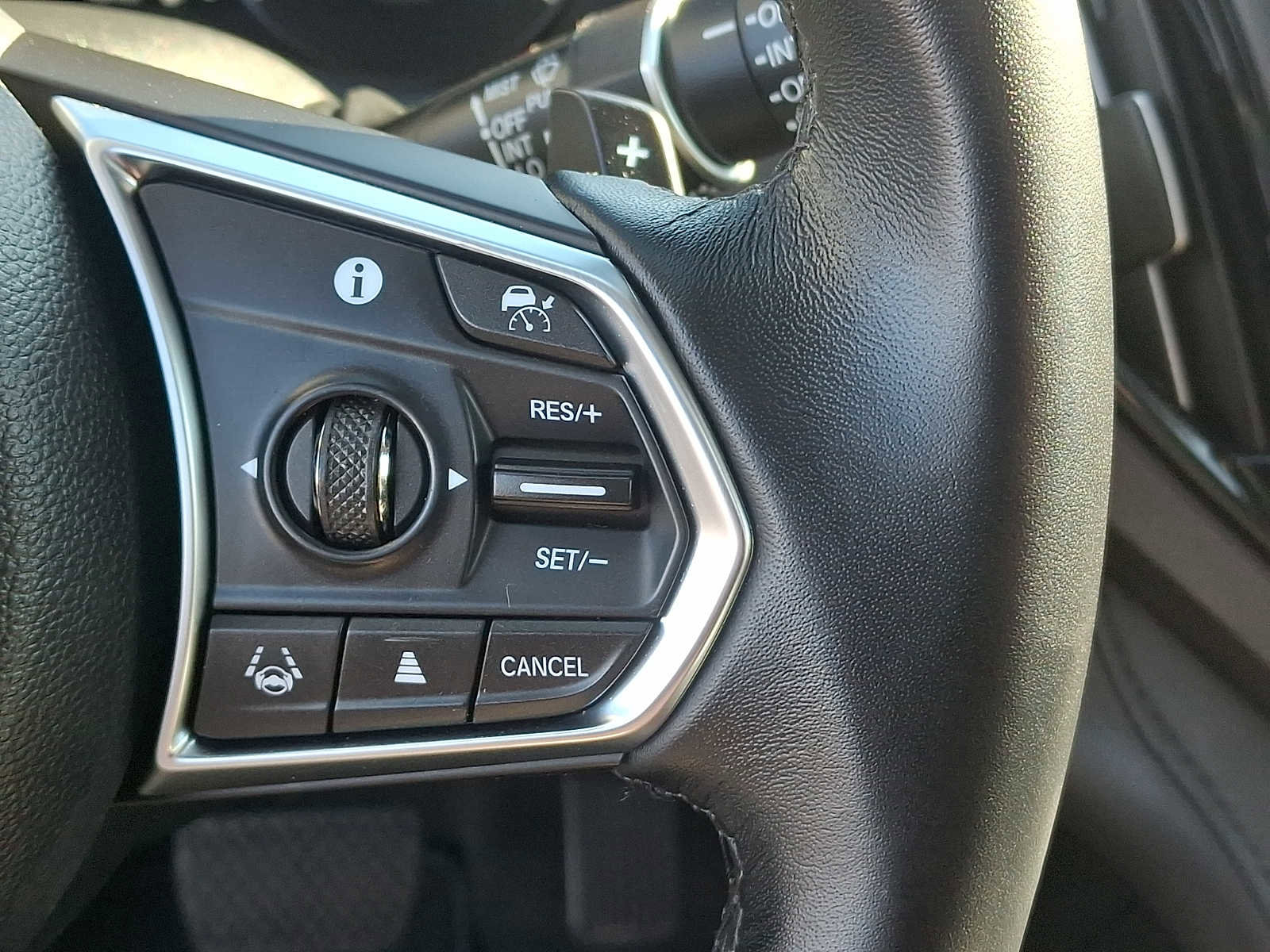 Used 2023 Acura RDX AWD image 22