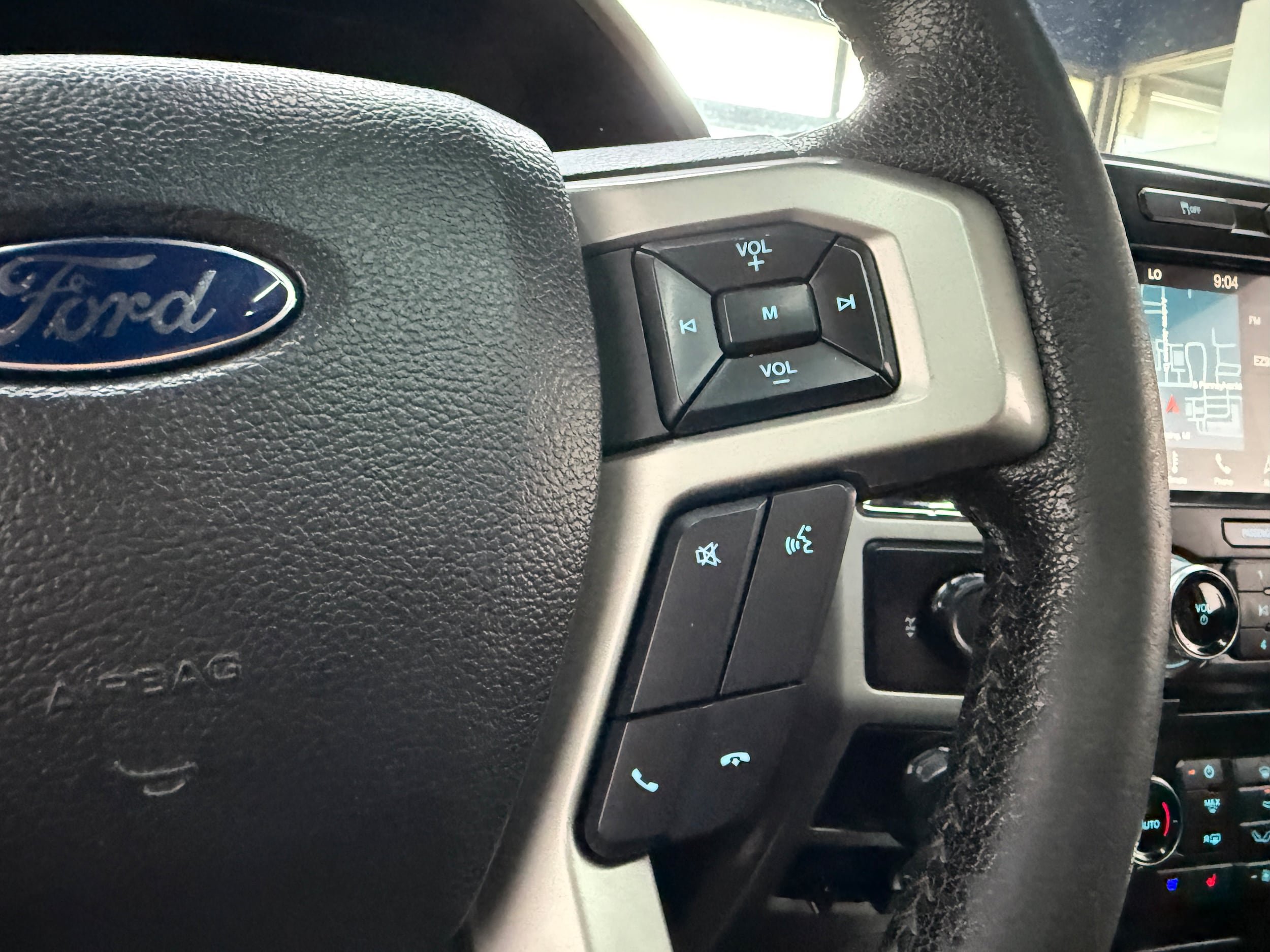 Used 2016 Ford F150 XLT w/ Equipment Group 302A Luxury AWD/4WD image 16