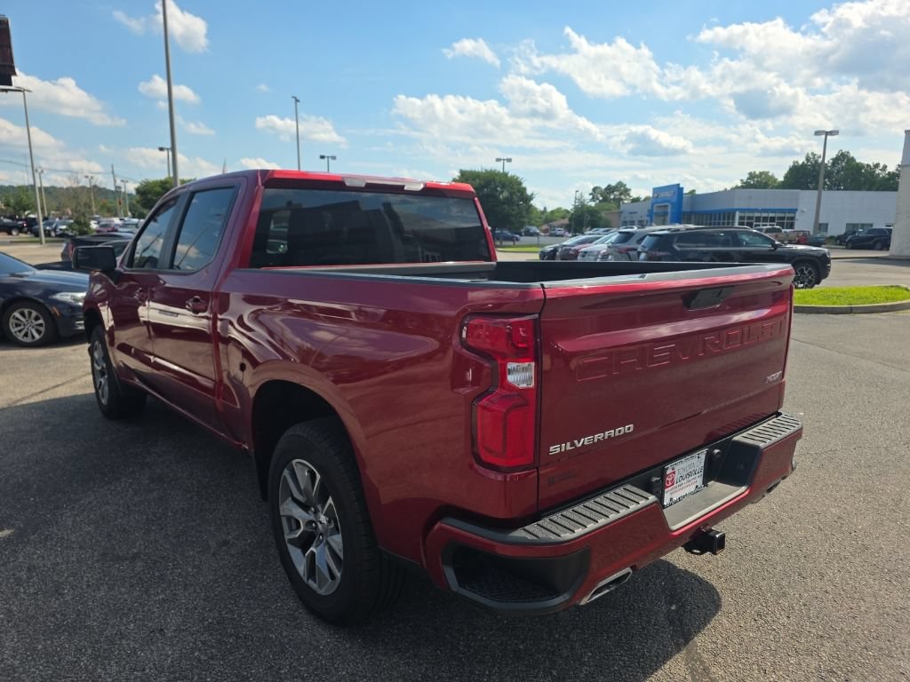 Used 2022 Chevrolet Silverado 1500 RST AWD/4WD image 6
