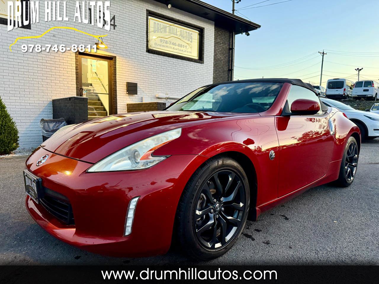 Used 2016 Nissan 370Z Roadster image 1