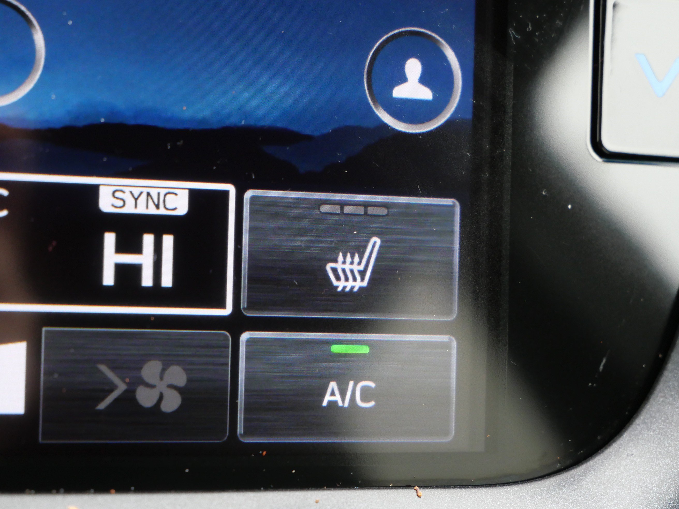 Used 2022 Subaru Outback Wilderness AWD/4WD image 32