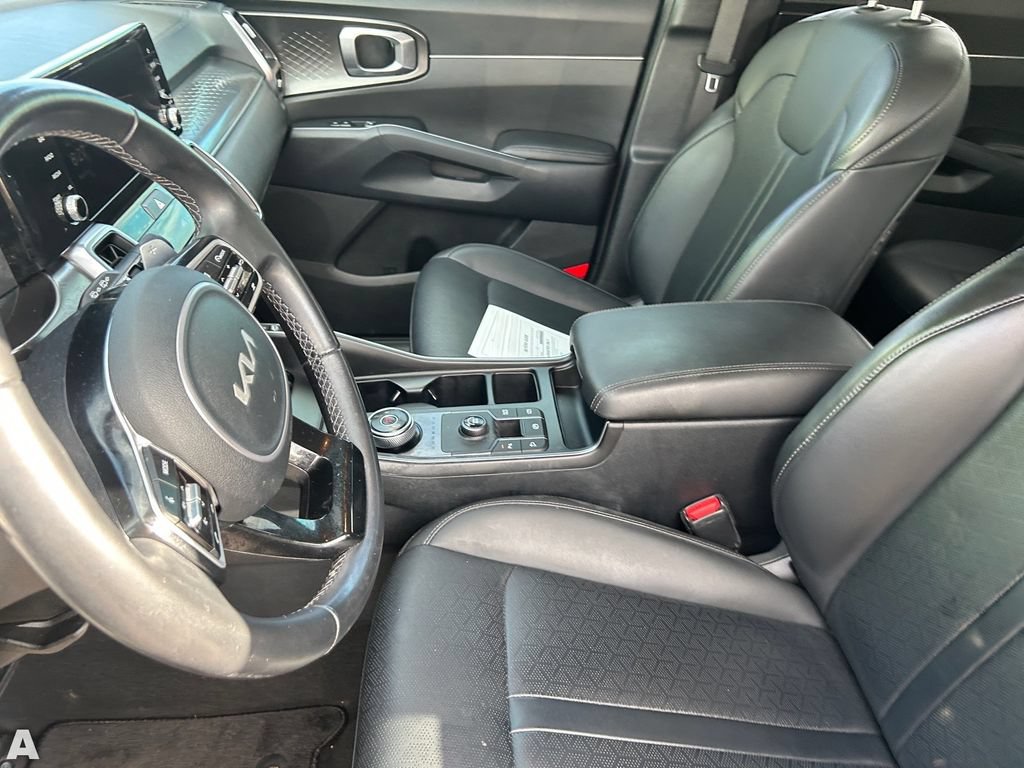Used 2023 Kia Sorento EX FWD image 15