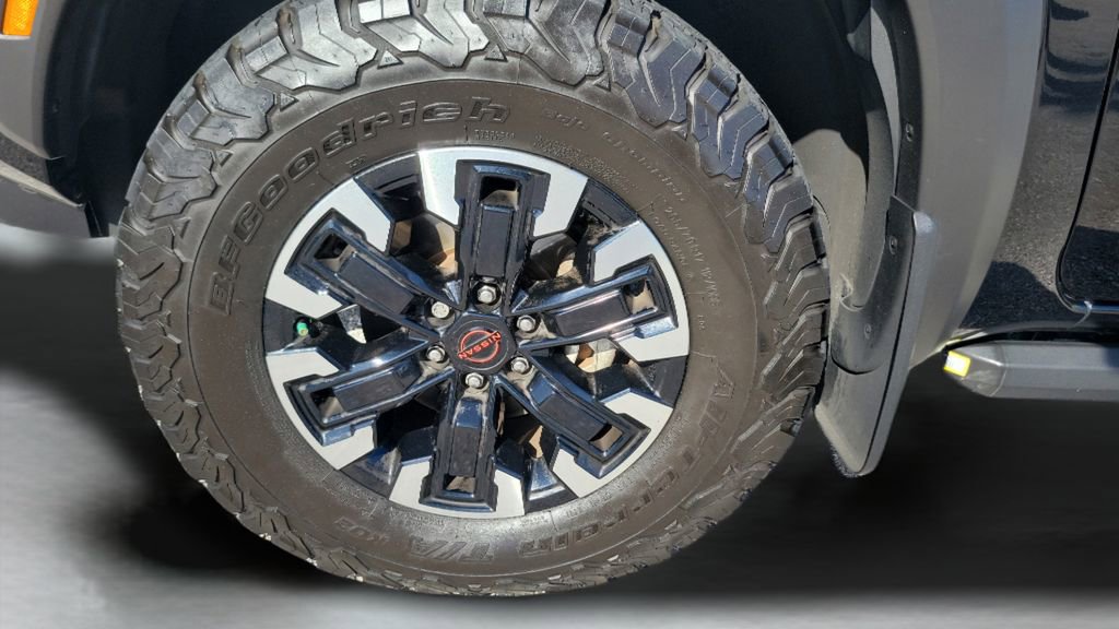 Used 2022 Nissan Frontier PRO-4X image 33
