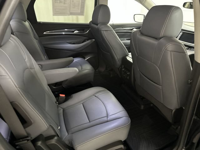 Used 2020 Buick Enclave Premium w/ Sun and Sites Package AWD/4WD image 17
