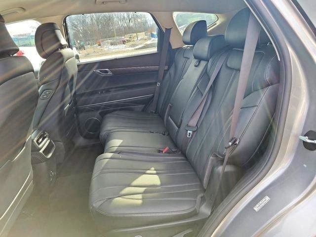Used 2024 Genesis GV80 2.5T image 11