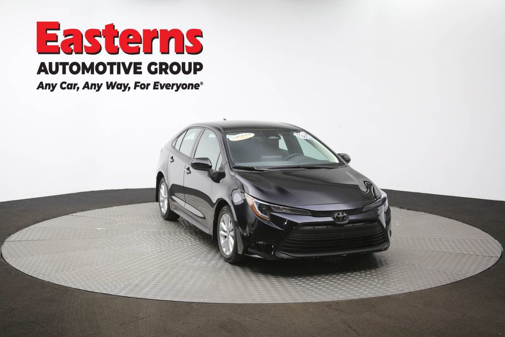 Used 2023 Toyota Corolla LE w/ LE Convenience Package image 50