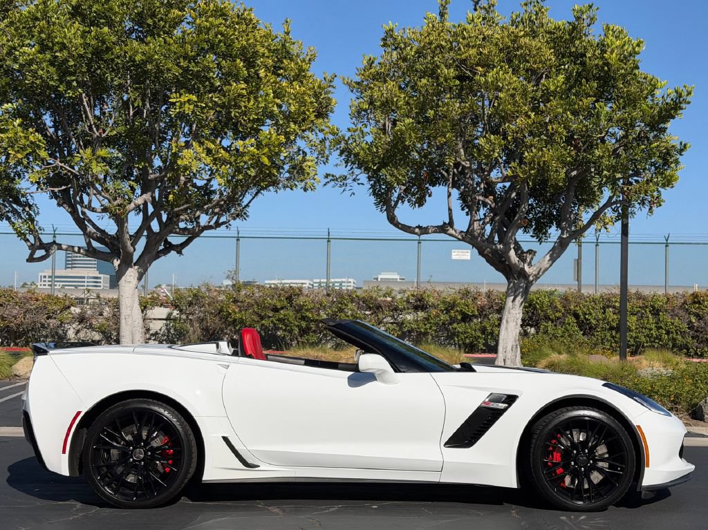 Used 2016 Chevrolet Corvette Z06 RWD image 12