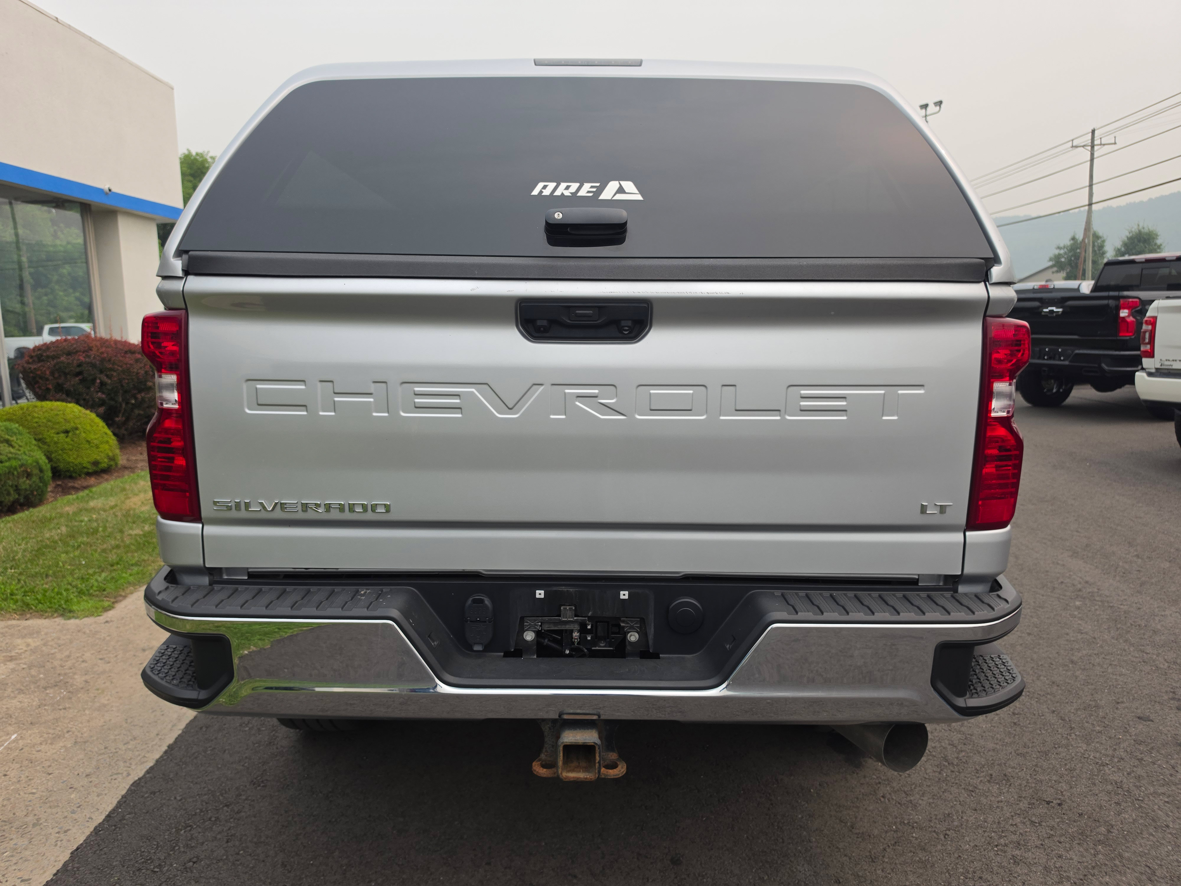 Used 2021 Chevrolet Silverado 3500 LT w/ Convenience Package AWD/4WD image 4