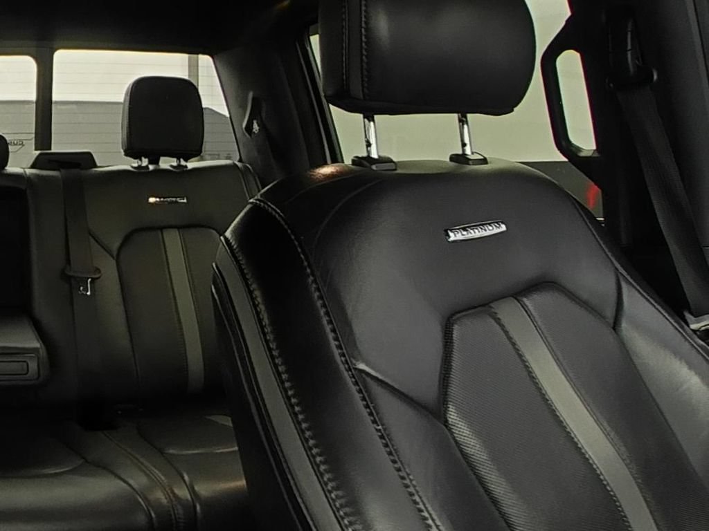 Used 2018 Ford F150 Platinum w/ Equipment Group 701A Luxury AWD/4WD image 11