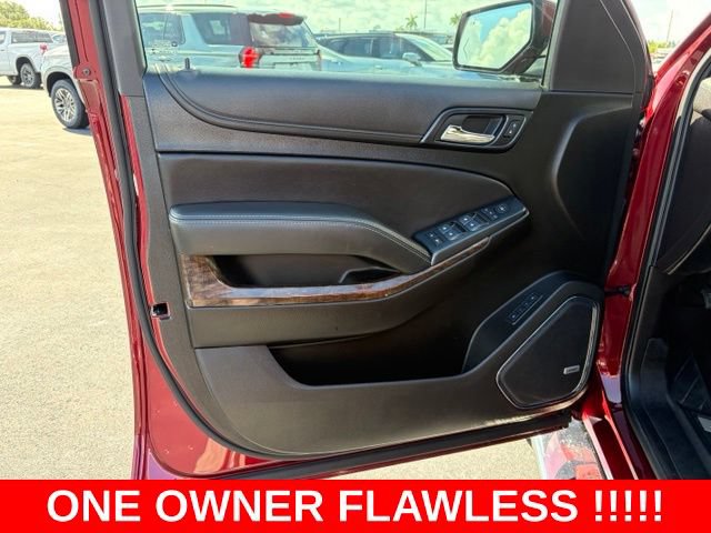 Used 2019 Chevrolet Tahoe LT w/ Luxury Package RWD image 12